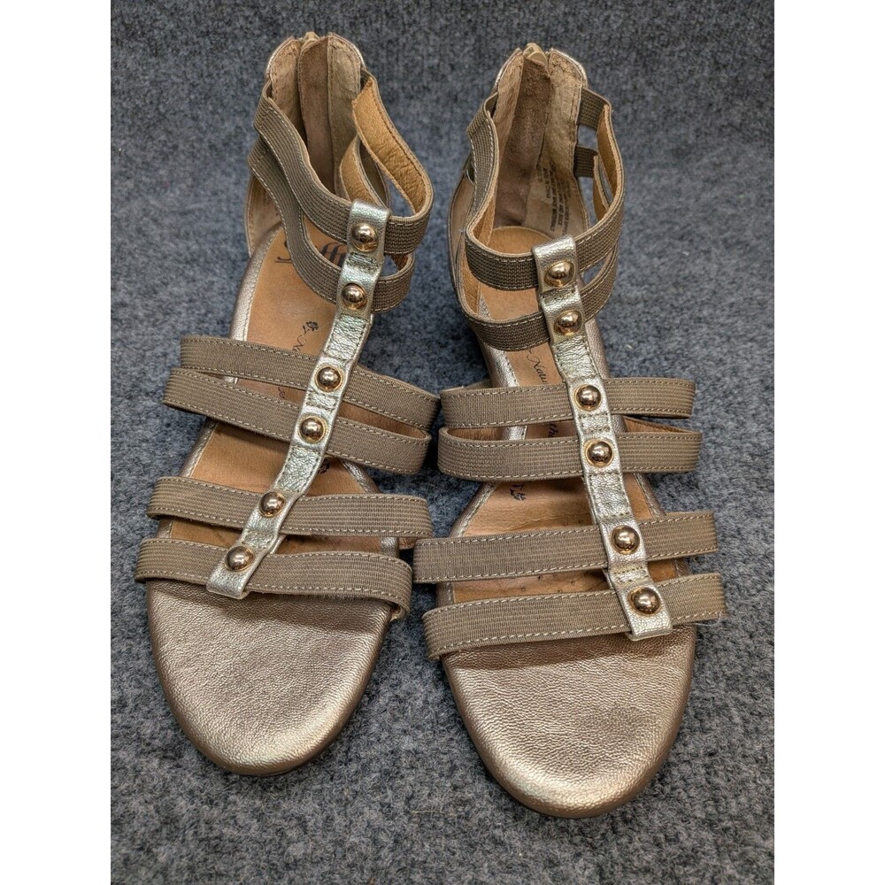 Sofft Womens 7.5W Gold Metallic Gladiator Sandals Leather Low Wedge Zip Studded